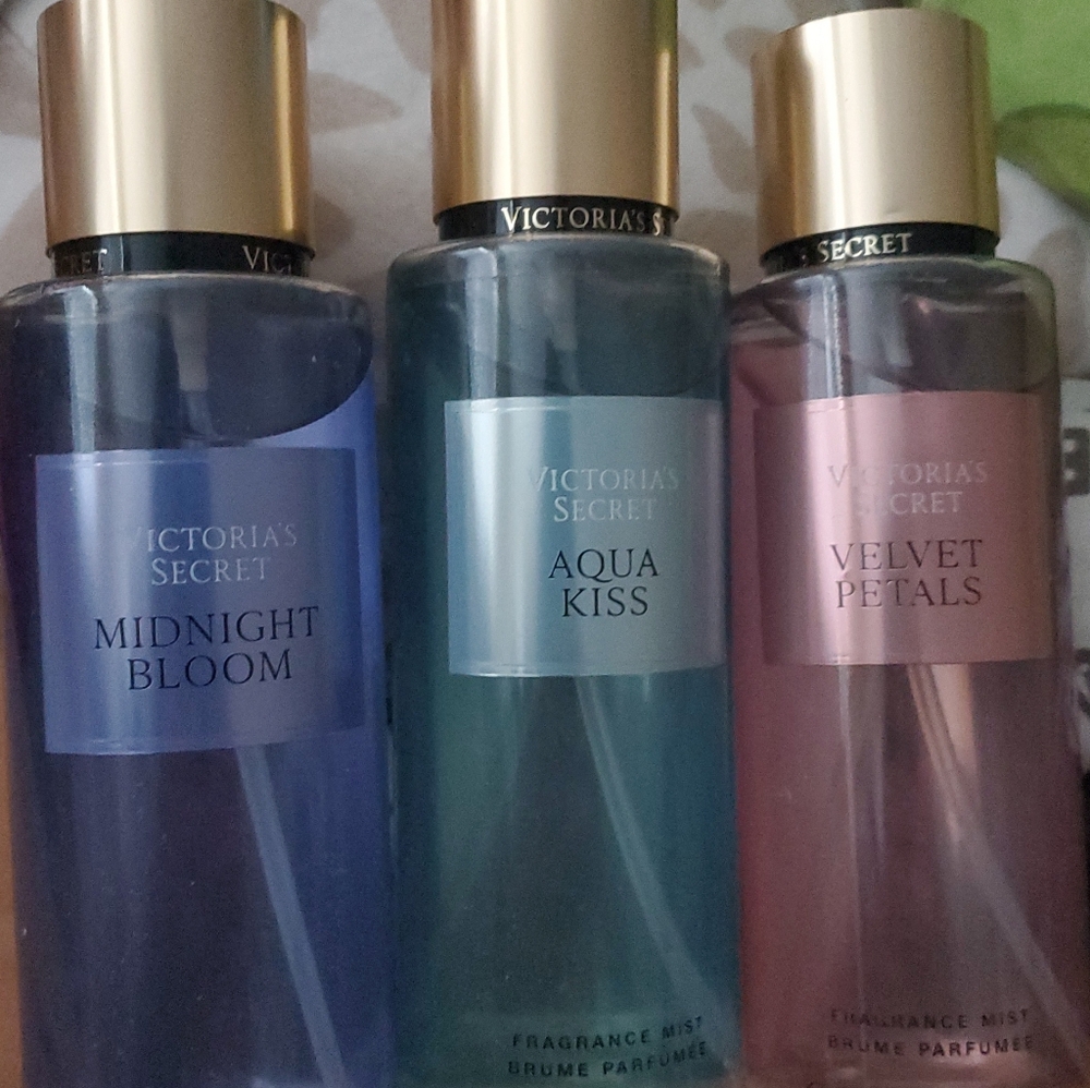5 NEW FULL SIZE VS BODY MISTS
